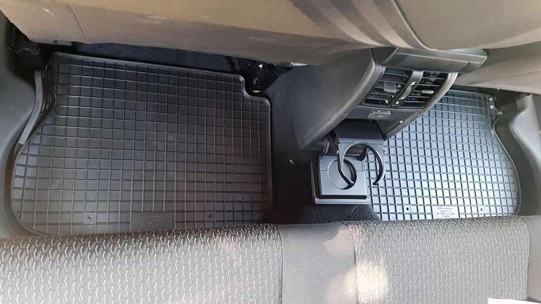 https://www.bktuning.rs/images/products/big/101319.jpg