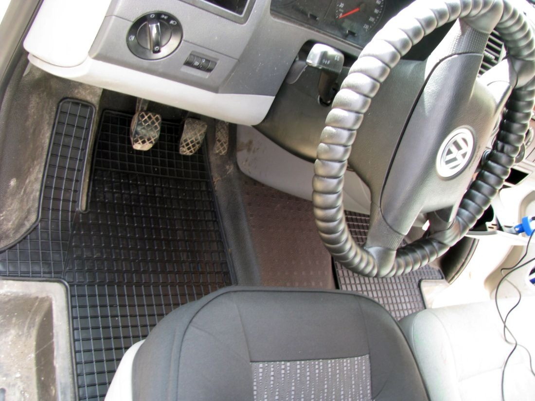 https://www.bktuning.rs/images/products/big/135266.jpg