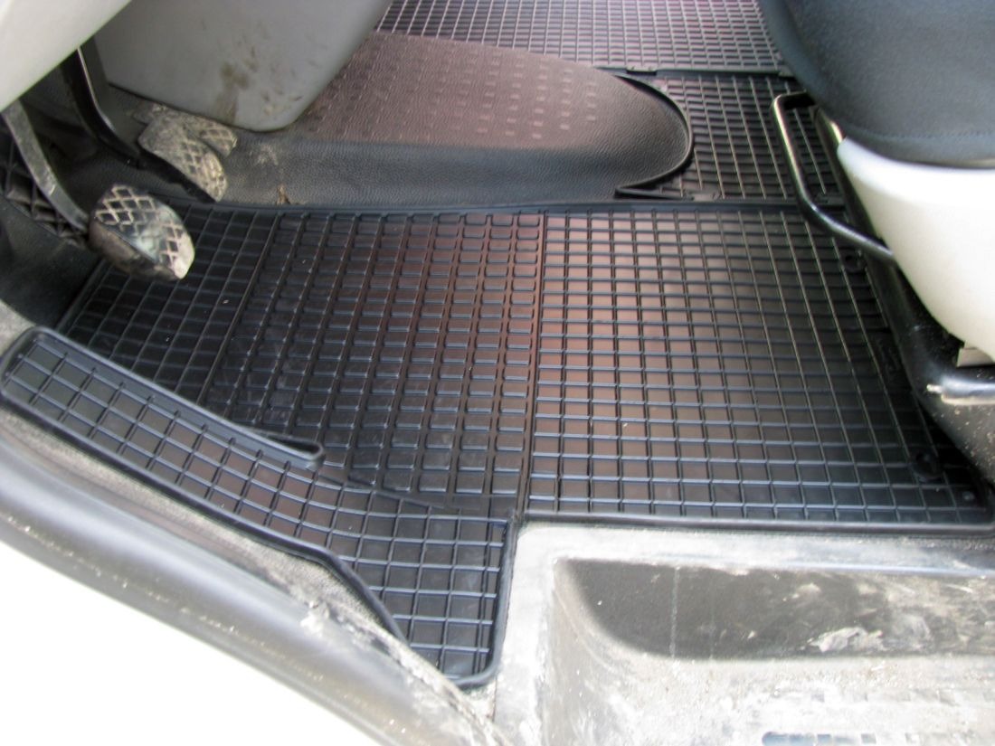 https://www.bktuning.rs/images/products/big/135267.jpg