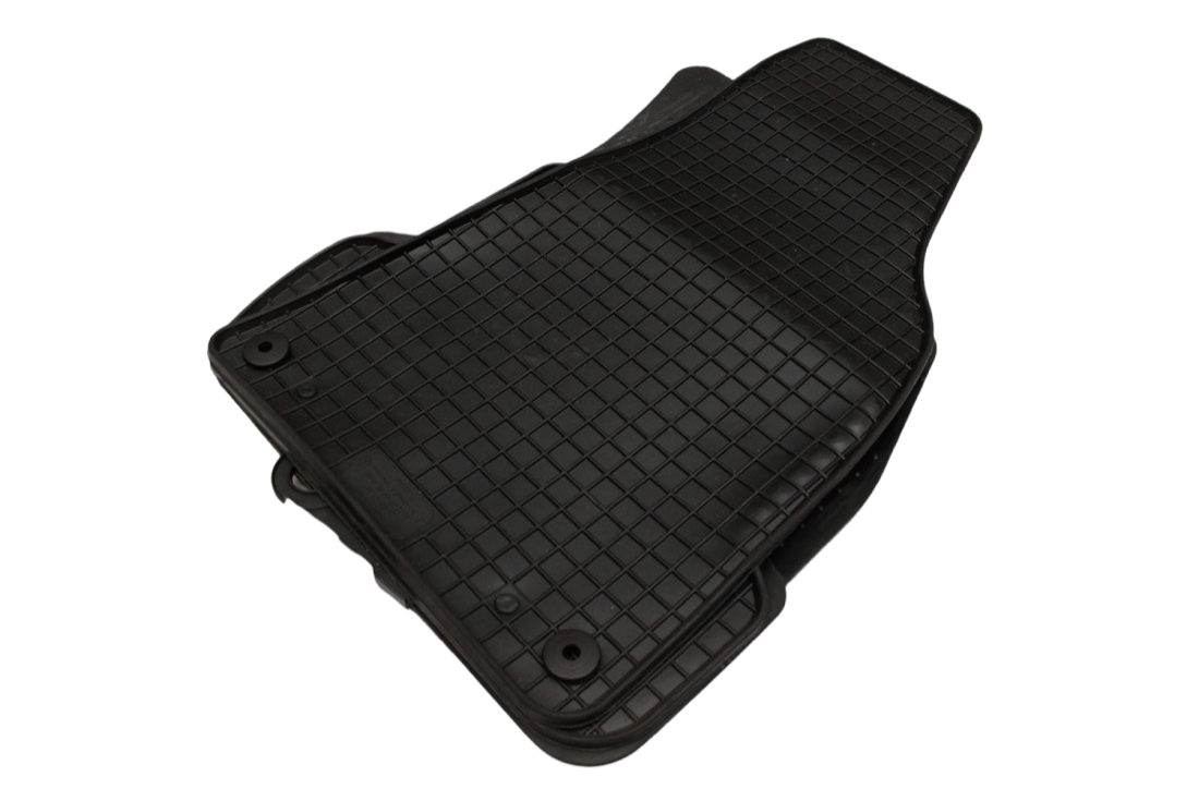 https://www.bktuning.rs/images/products/big/137570.jpg