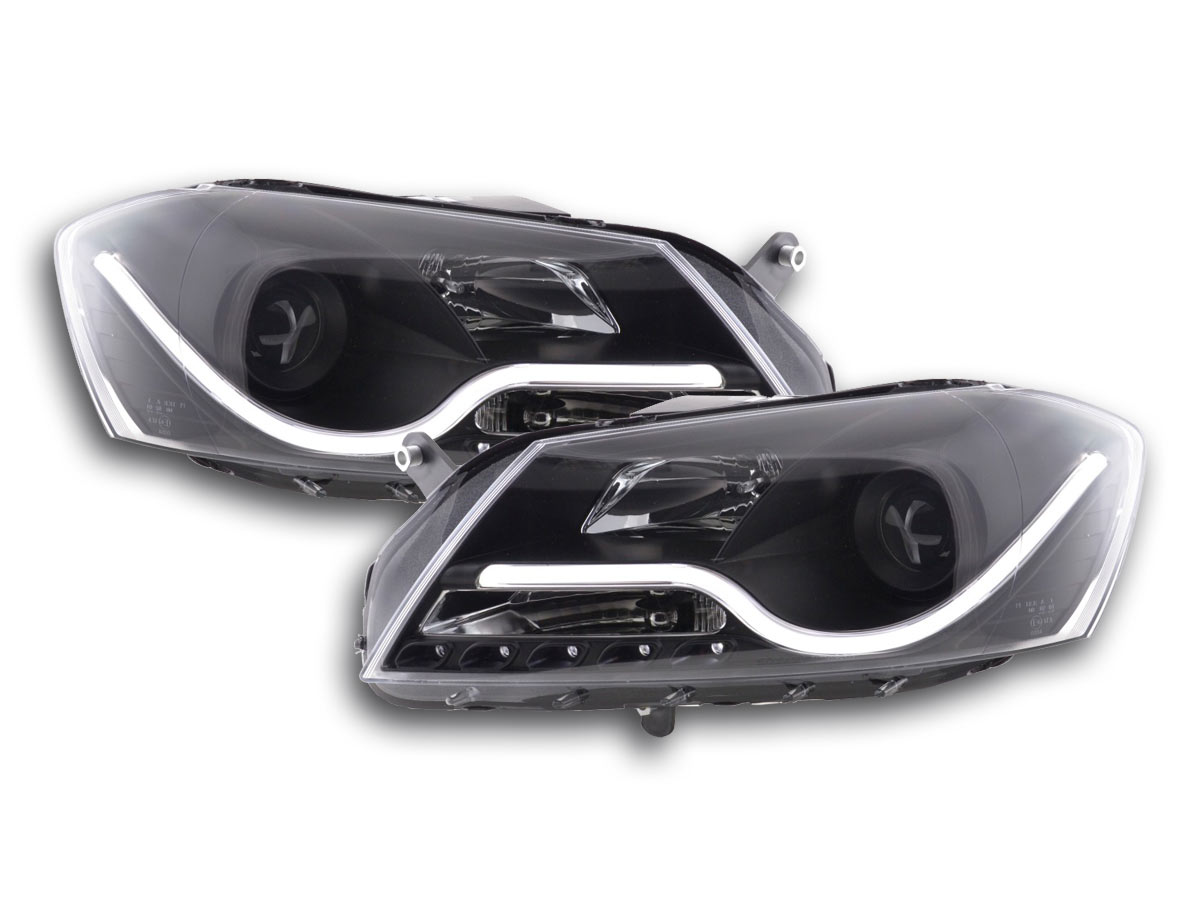 Kristalni farovi Devil Eyes VW PASSAT B7  (2010-2014)  -  crni