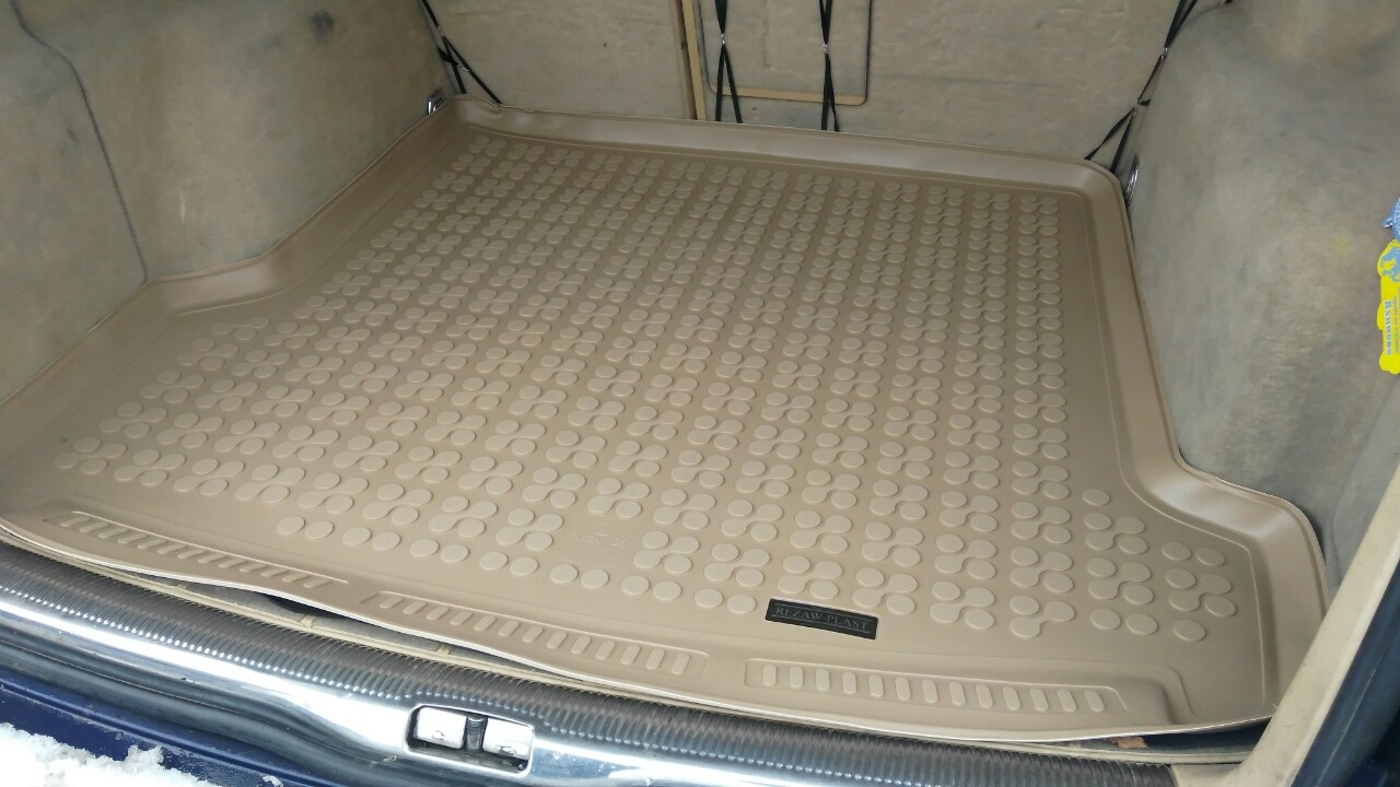 https://www.bktuning.rs/images/products/big/155455.jpg