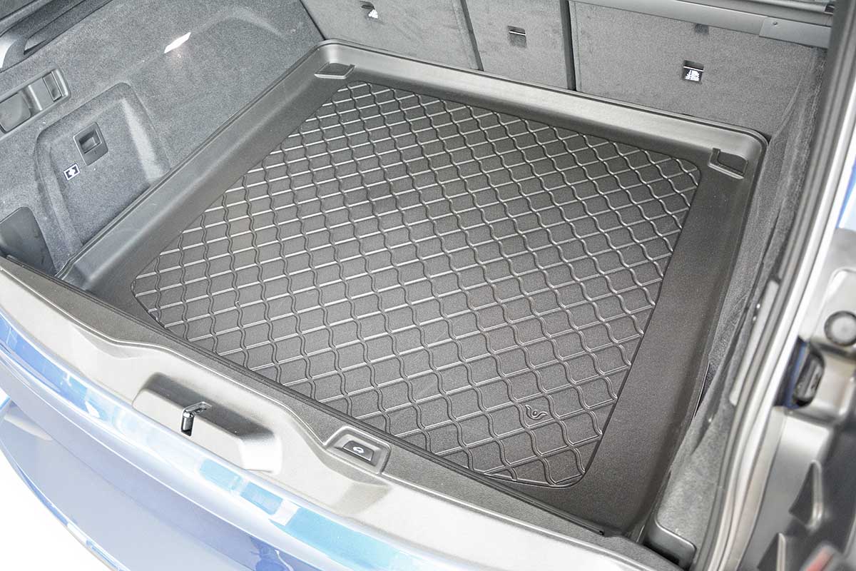 https://www.bktuning.rs/images/products/big/156695.jpg