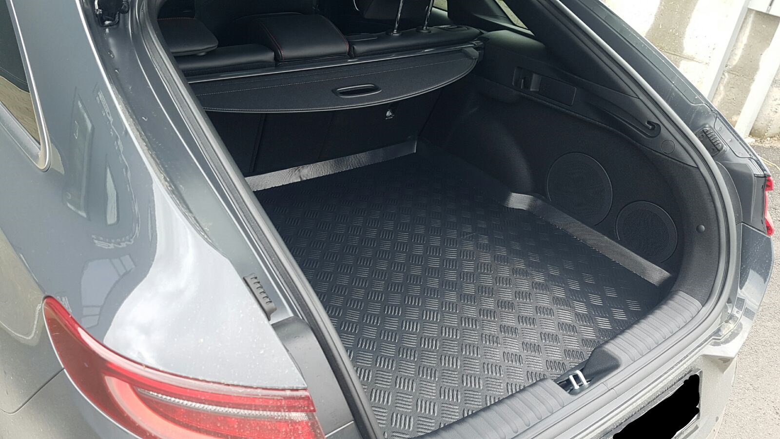https://www.bktuning.rs/images/products/big/161995.jpg