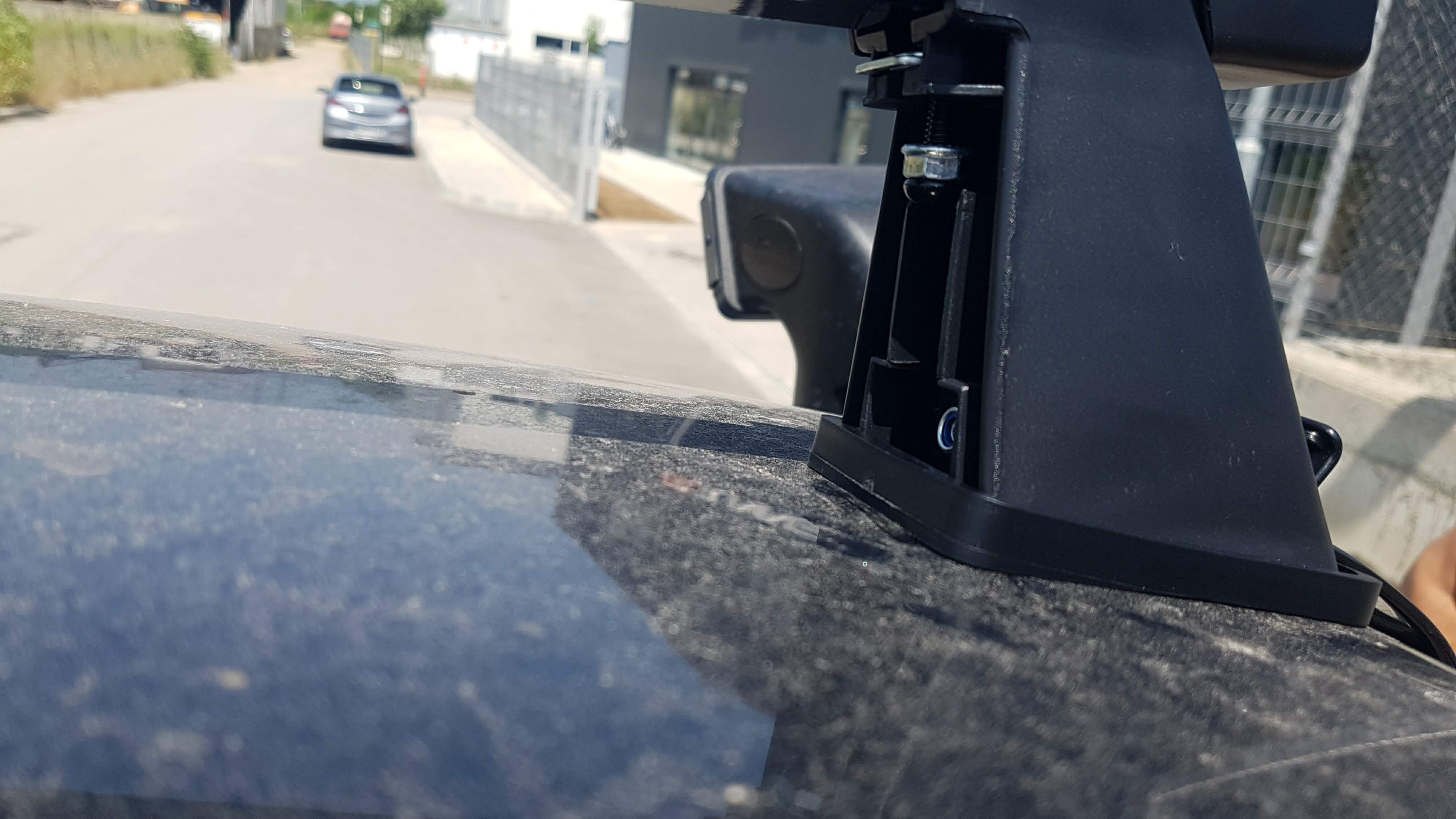 https://www.bktuning.rs/images/products/big/37067.jpg